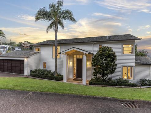 50 Penguin Drive, Murrays Bay