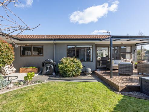 21 Townshend Crescent, Greenmeadows