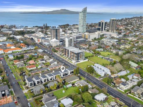 4/45 Anzac Street, Takapuna