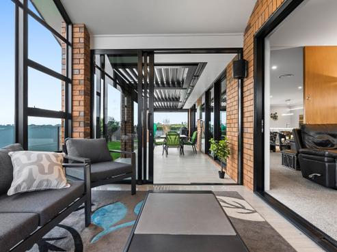 18 Manurau Crescent, Merrilands