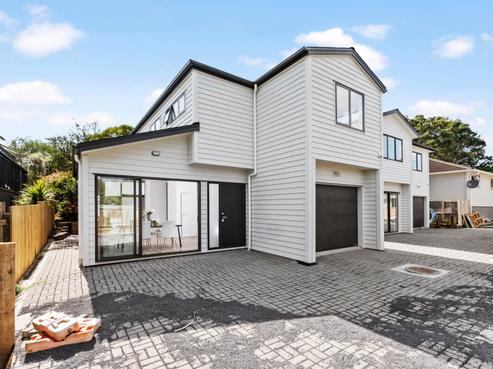 7B Sherwood Avenue, Te Atatu South