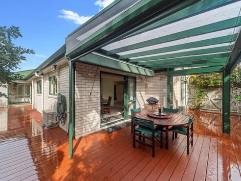 11 Nypa Way, Somerville