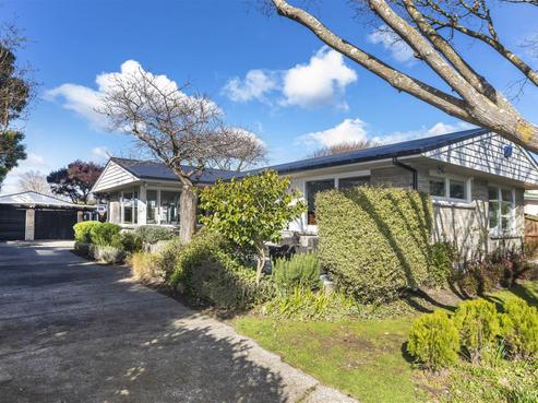 10 Ashcroft Place, Burnside
