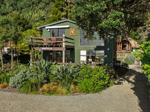 49 West End Road, Ohope