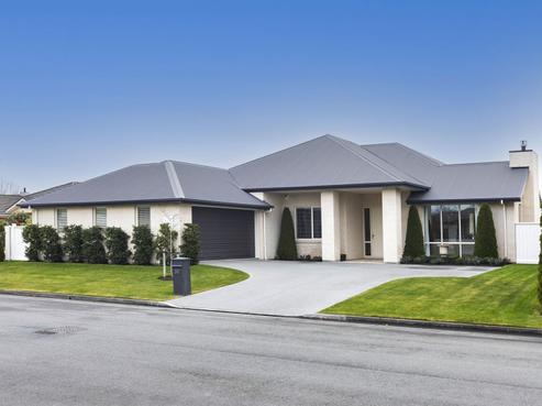 30 Applefield Court, Northwood