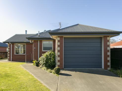 1E Kermode Street, Ashburton