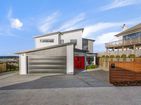 4 Palmate Lane, Swanson