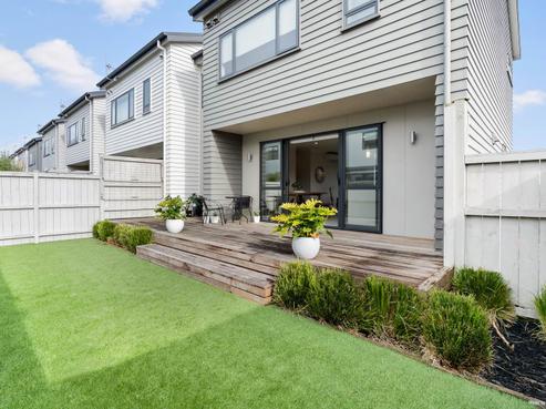 19 Tia Road, Flat Bush