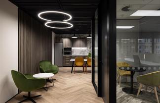 Modern CBD Office Suites with Premium Amenities