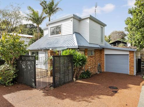 904A Mount Eden Road, Three Kings