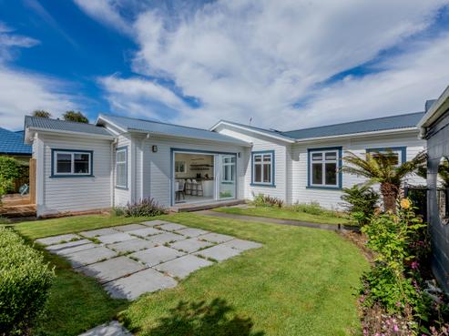 14 Nelson Street, Waipukurau and Surrounds