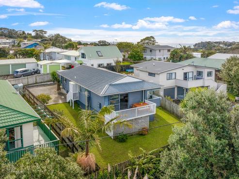 44 Penton Road, Stanmore Bay