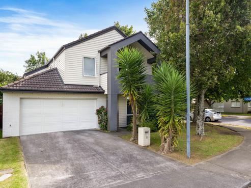 8 Bruce Pulman Drive, Takanini