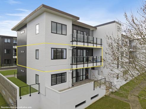 3/130 Stancombe Road, Flat Bush