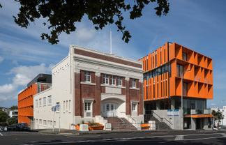 NEW MODERN OFFICE ON NEWTON ROAD
