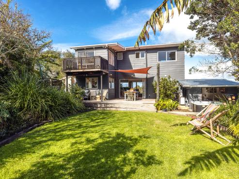 3 George Street, Surfdale