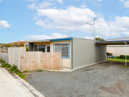 99B Whatawhata Road, Dinsdale
