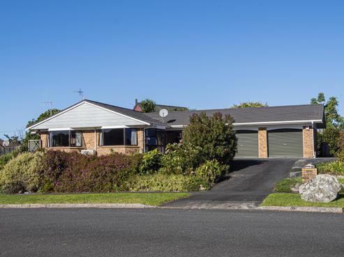 11 Highfield Way, Maunu
