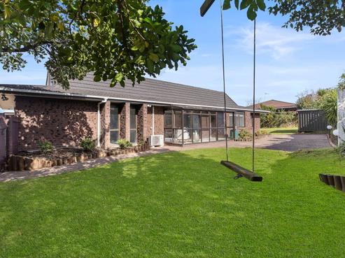 9 Liam Place, Half Moon Bay