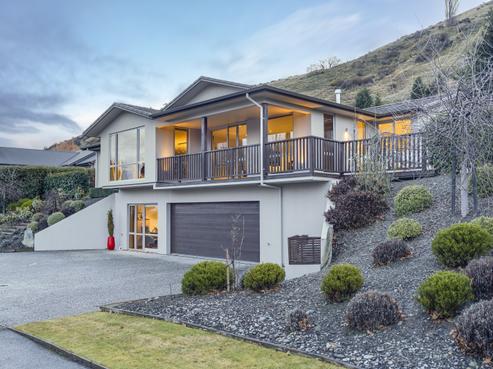 52 Ferry Hill Drive, Lower Shotover