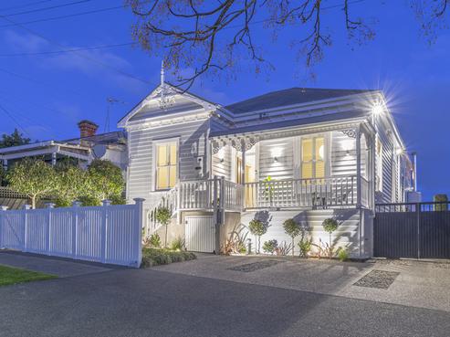 52 First Avenue, Kingsland