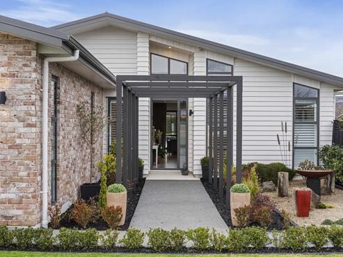 36 Cadwil Drive, Beachlands
