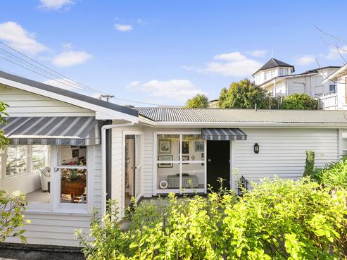37B Braithwaite Street, Karori