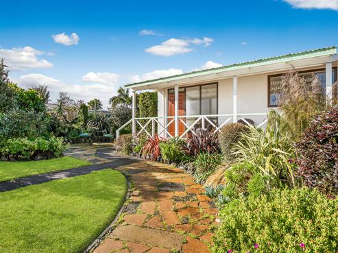 2/23 Starforth Place, Henderson