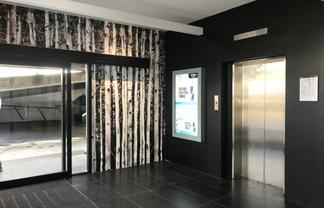 Parnell Office Opportunity!