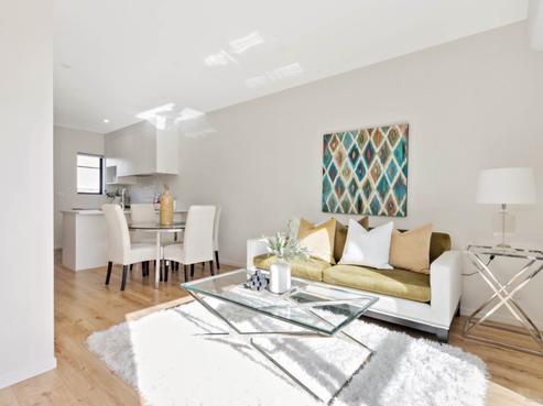 12 Creekside Way, Flat Bush