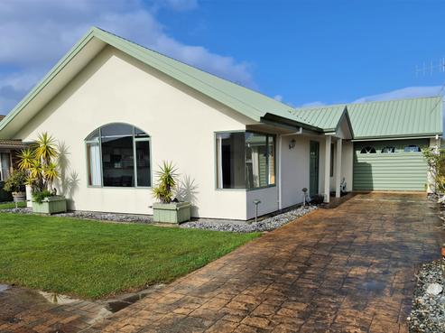 4 Rochfort Place, Westport