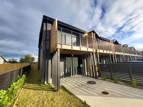 16 Kari Lane, Kumeu
