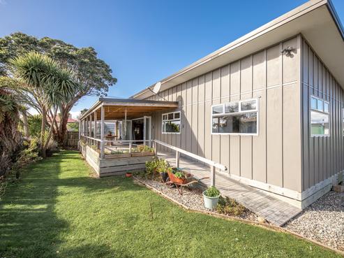 28 Queen Street, Westport