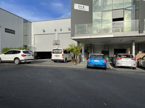 6/9 Orbit Drive, Rosedale