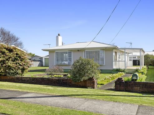 42 Queens Road, Glen Avon