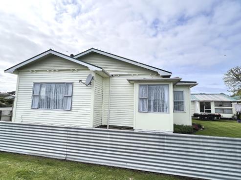 144 Bealey Street, Hokitika