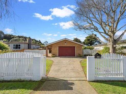 38A Claude Road, Hillpark