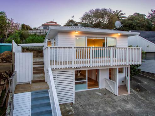 16 Winhall Rise, Remuera