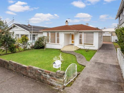 105 Garnet Road, Westmere