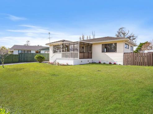 41 Luanda Drive, Ranui
