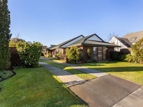 25 Nyoli Street, Northcote