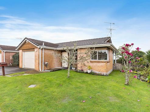 10 The Grove, Red Beach