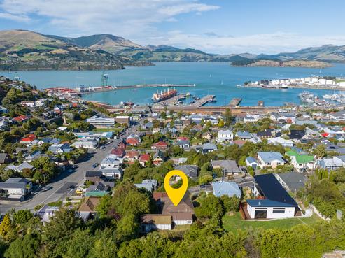 18 Ripon Street, Lyttelton