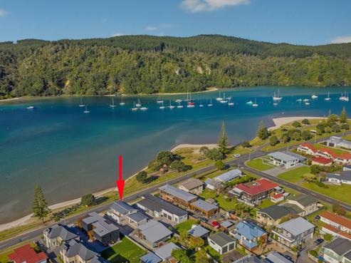 509A Beach Road, Whangamata