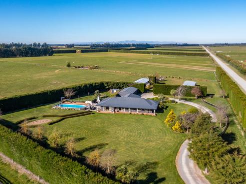2120 Wards Road, Darfield