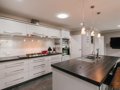 7 Astelia Court, Milson