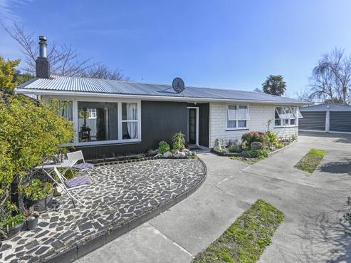 2 Sefton Street, Havelock North