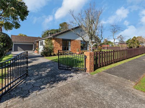 2 Beaumont Court, Maunu
