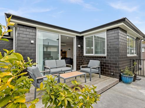 17 West Place, Greenmeadows