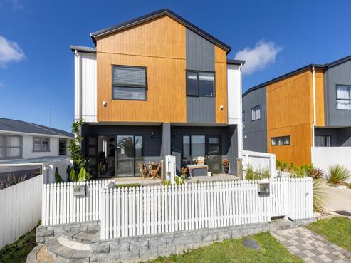 1/24 Tara Road, Henderson